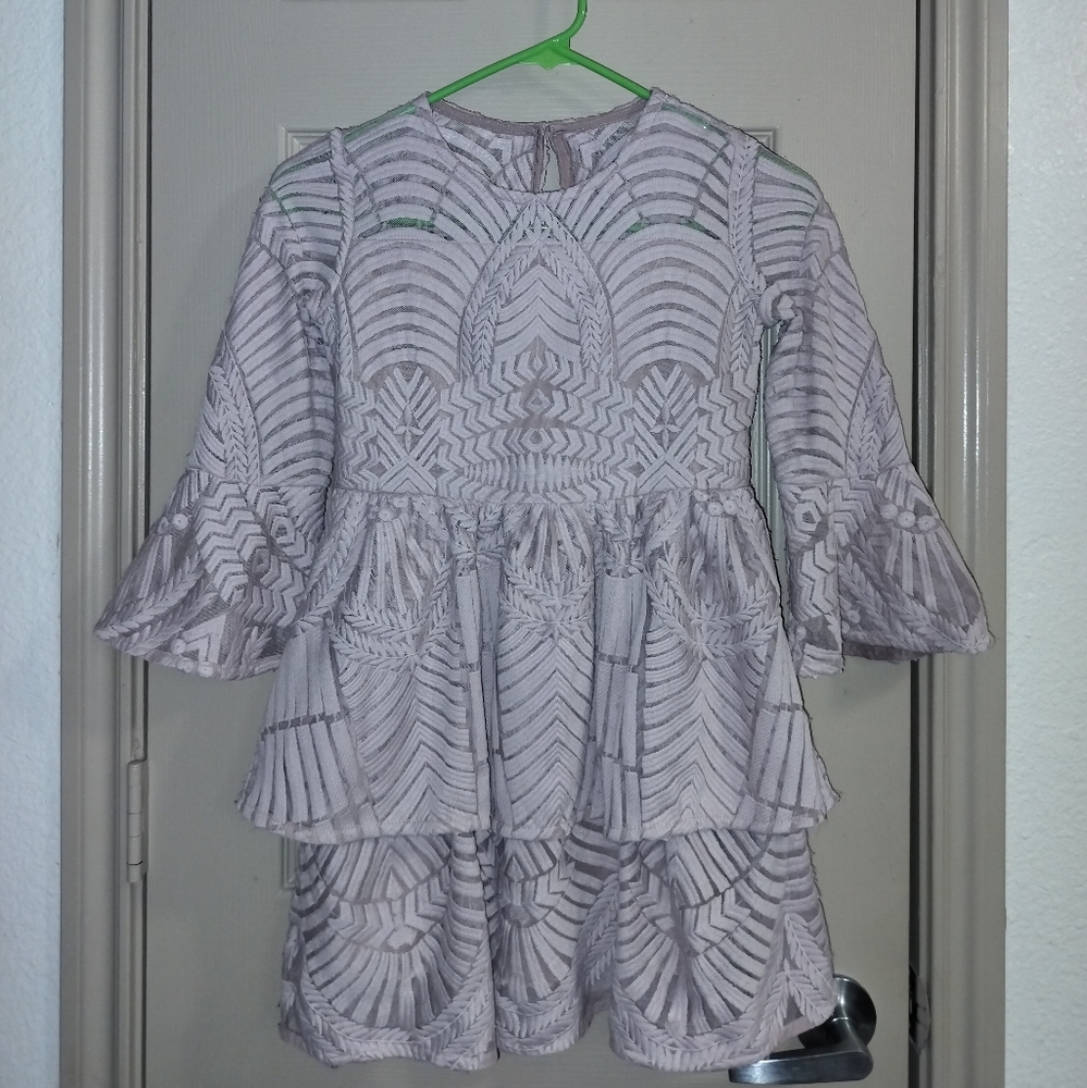 Bardot Junior Dress in Light Gray Pattern Sz 7-8